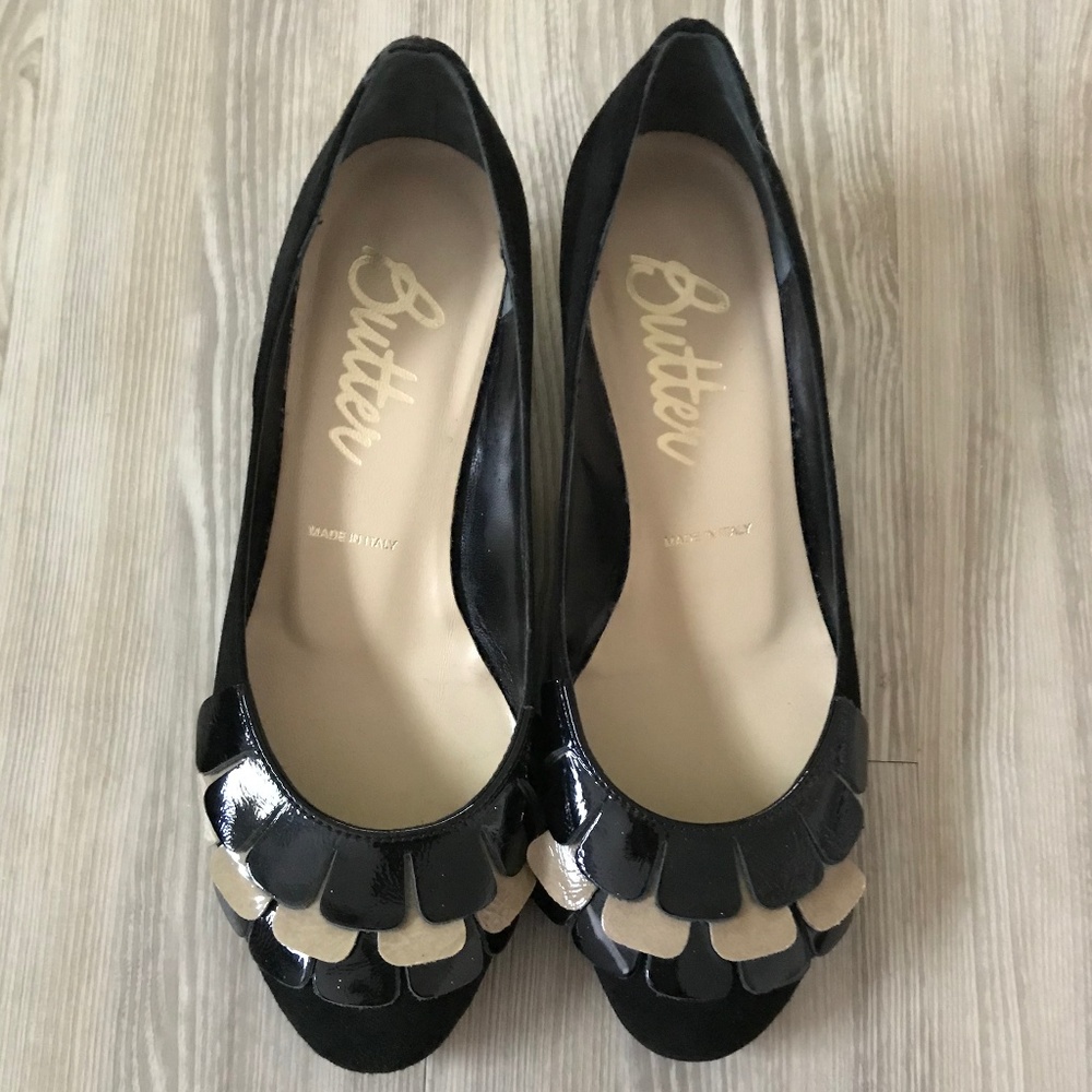 Butter Kitten Heels - Black Suede